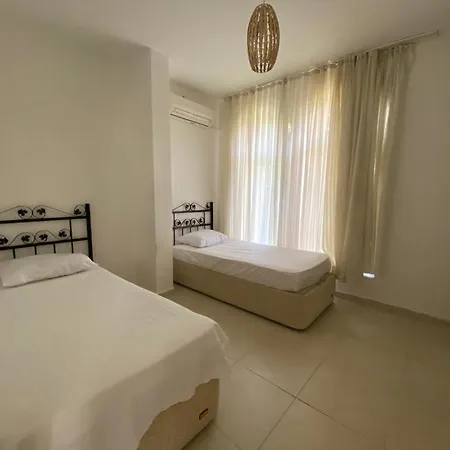 Hotel Lale Side